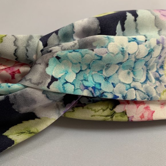 Gucci Hortensin Duchesse Floral Headband in Blue - Picture 4 of 6